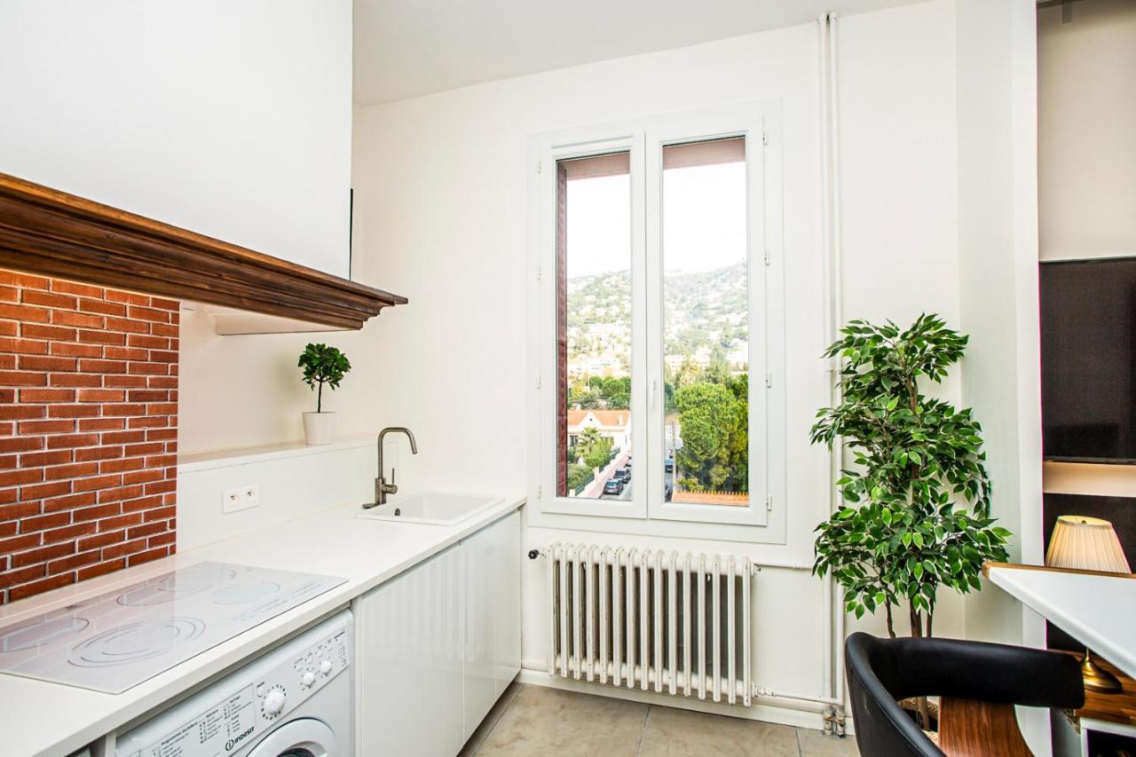 #3 Centre, Balcon, Lumineux, Stationnement Facile, Confort Appartamento *
