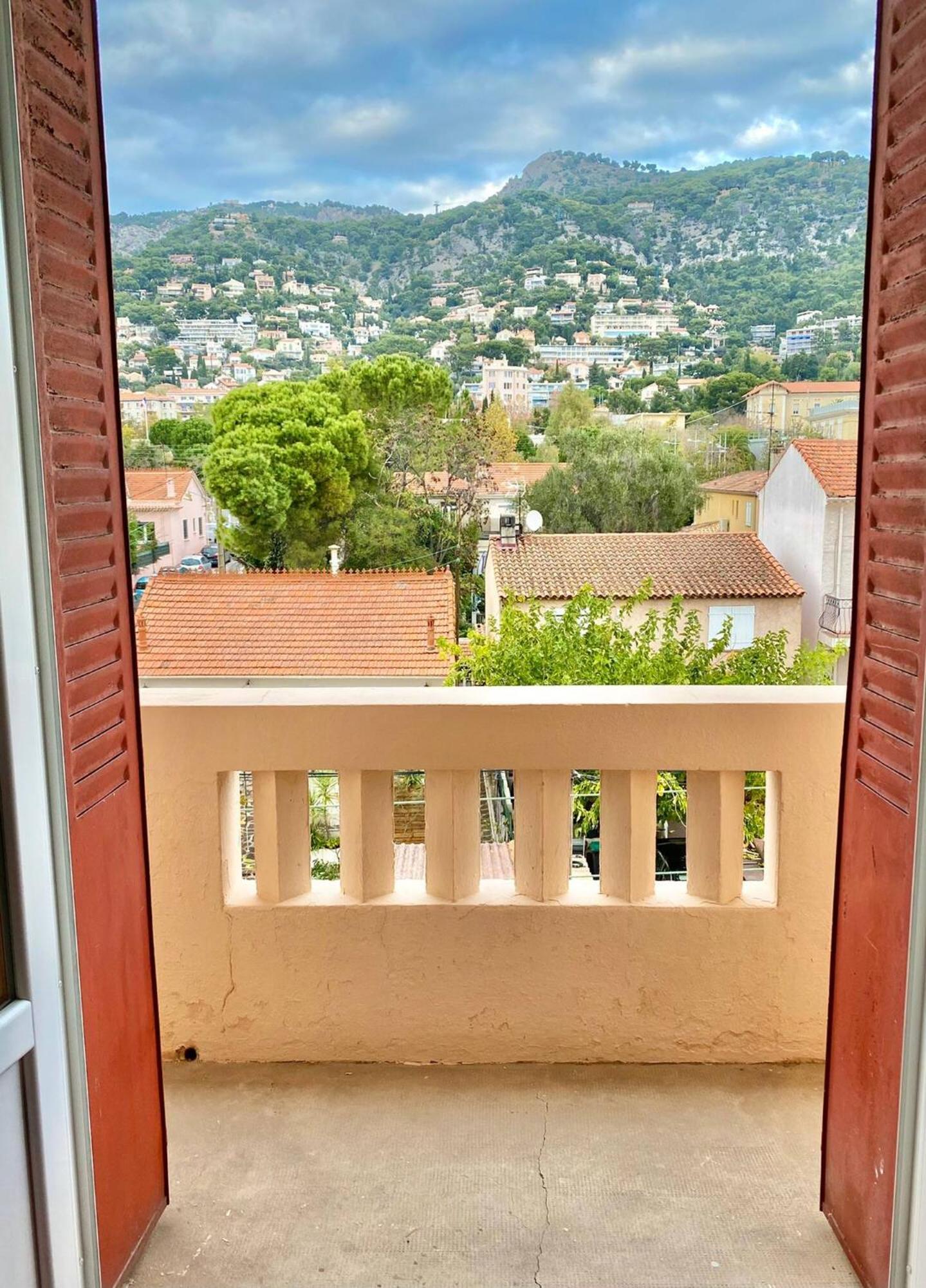 Appartement #3 Centre, Balcon, Lumineux, Stationnement Facile, Confort Toulon