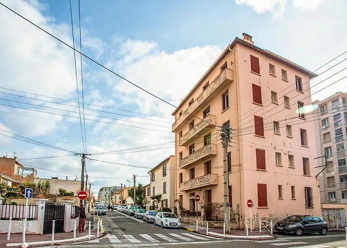 #3 Toulon Centre, Balcon, Lumineux, Stationnement Facile, Tout Confort